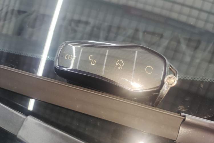 Used BYD Dolphin 2024 Honor Edition 420km Freedom Version Vehicle Key