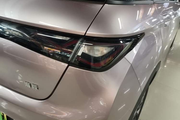 Used BYD Dolphin 2024 Honor Edition 420km Fashion Version Exterior 3