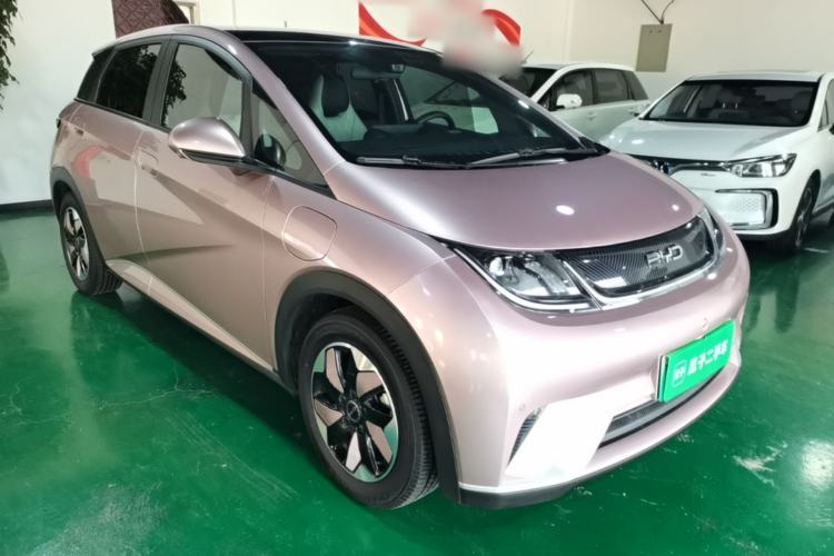 Used BYD Dolphin 2024 Honor Edition 420km Fashion Version Front Right 45 Deg