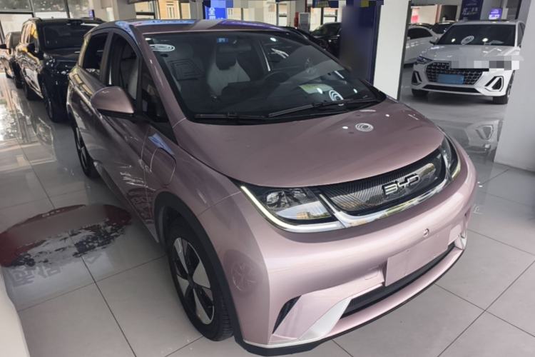 Used BYD Dolphin 2024 Honor Edition 420km Fashion Version Front Right 45 Deg