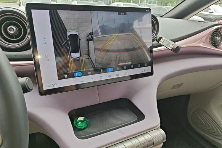 Used BYD Dolphin 2024 Honor Edition 420km Freedom Version Audio And AC Panel