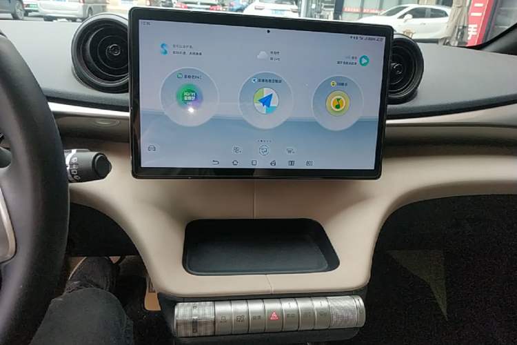 Used BYD Dolphin 2024 Honor Edition 420km Fashion Version Audio And AC Panel