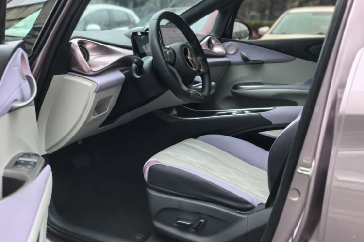 Used BYD Dolphin 2024 Honor Edition 420km Freedom Version Interior 1