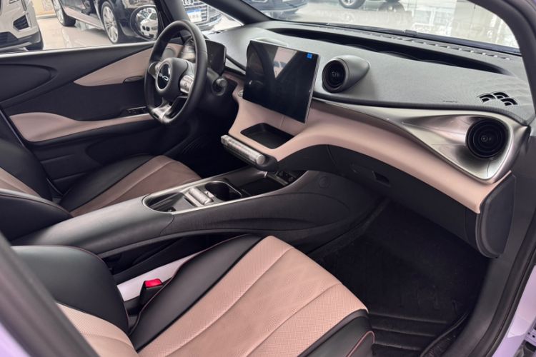 Used BYD Dolphin 2024 Honor Edition 420km Fashion Version Interior 7