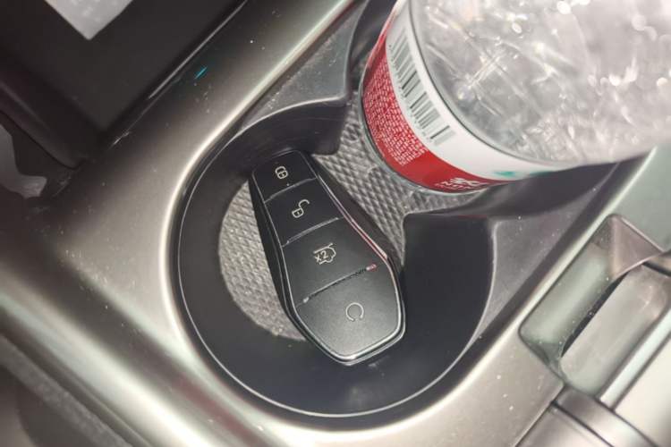 Used BYD Dolphin 2024 Honor Edition 420km Fashion Version Vehicle Key