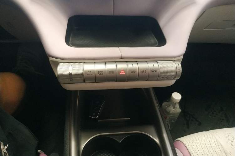 Used BYD Dolphin 2024 Honor Edition 420km Fashion Version Gear Lever