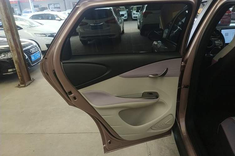 Used BYD Dolphin 2024 Honor Edition 420km Fashion Version Interior 8