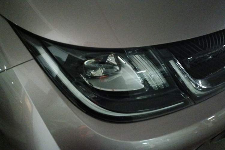 Used BYD Dolphin 2024 Honor Edition 420km Fashion Version Right Front Headlight