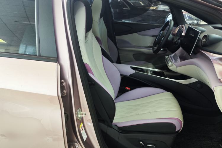 Used BYD Dolphin 2024 Honor Edition 420km Fashion Version Right Front Seat