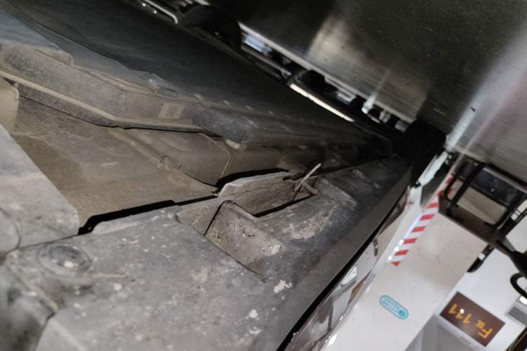 Used BYD Dolphin 2024 Honor Edition 420km Freedom Version Right Side Sill