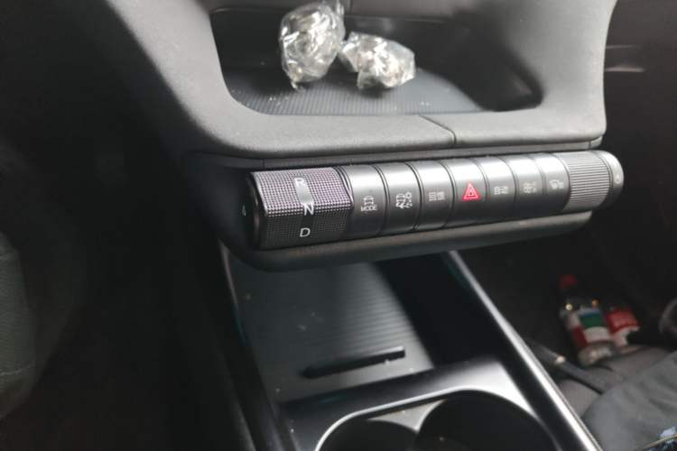 Used BYD Dolphin 2024 Honor Edition 420km Fashion Version Gear Lever