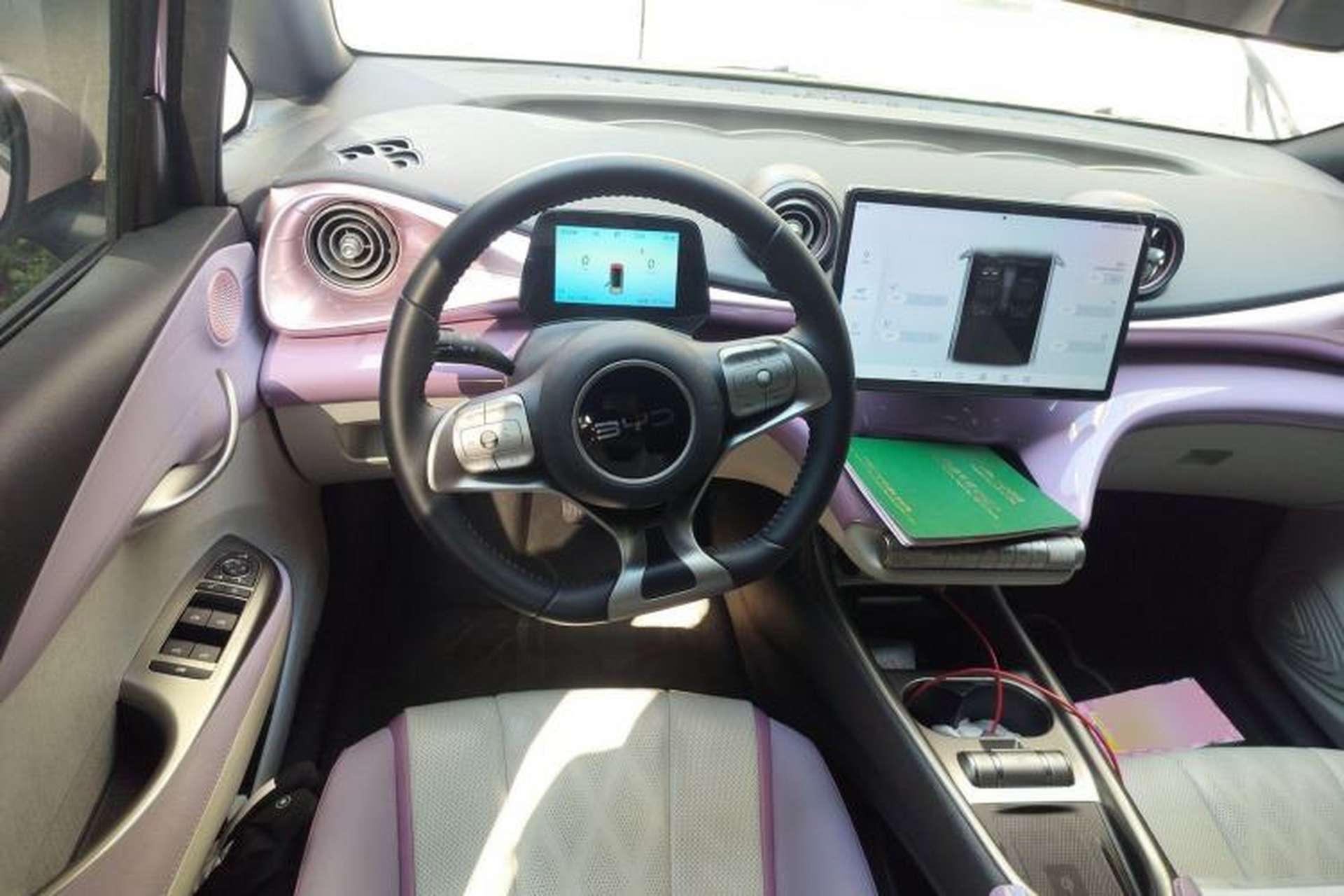 Used BYD Dolphin 2024 Honor Edition 420km Fashion Version Steering Wheel