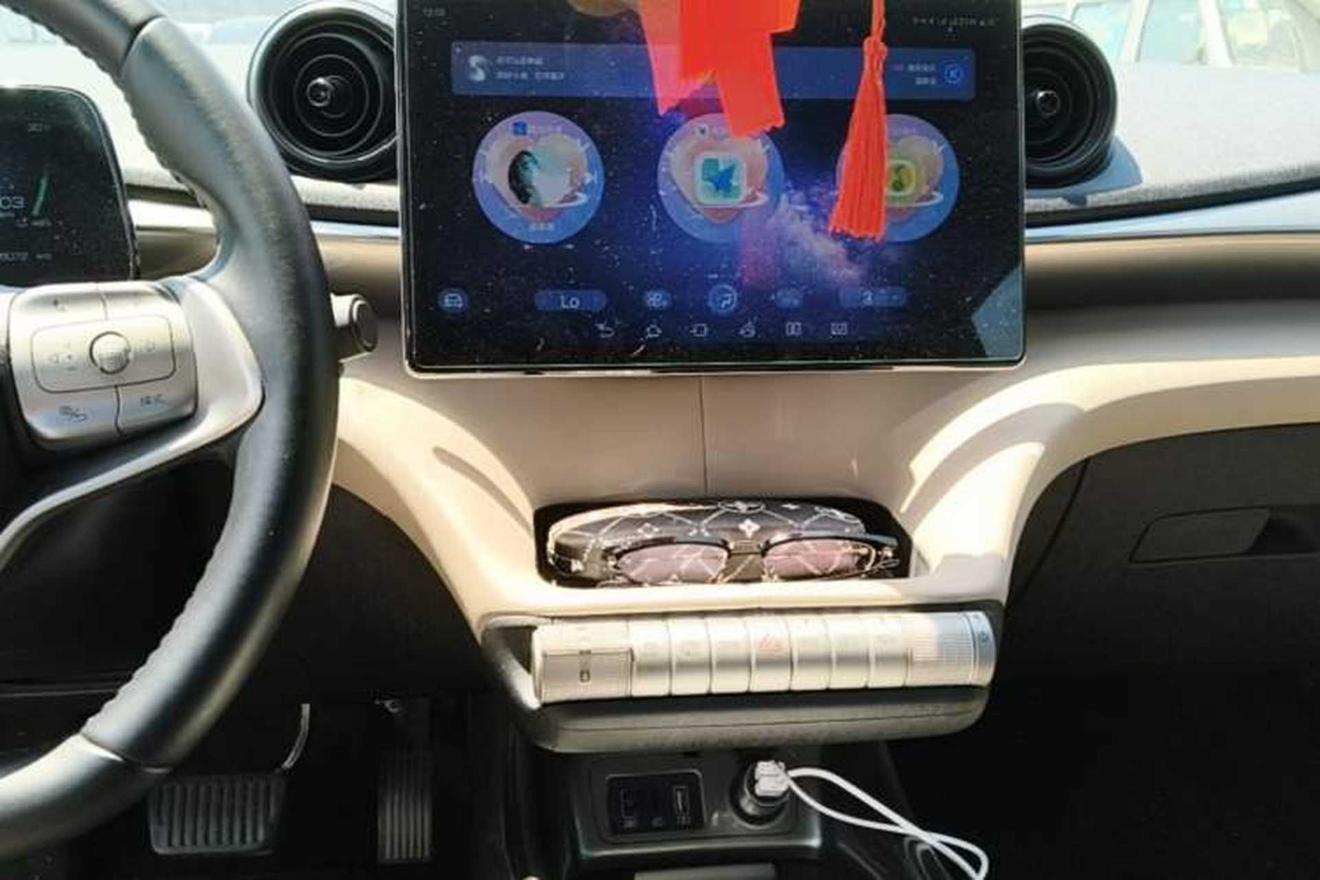 Used BYD Dolphin 2024 Honor Edition 420km Freedom Version Audio And AC Panel