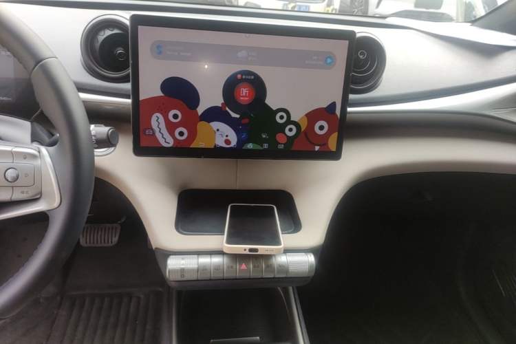 Used BYD Dolphin 2024 Honor Edition 420km Fashion Version Audio And AC Panel