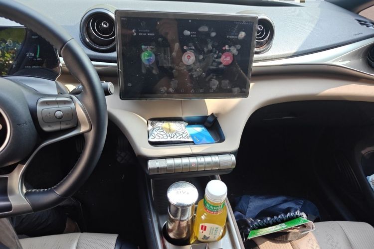Used BYD Dolphin 2024 Honor Edition 420km Fashion Version Audio And AC Panel