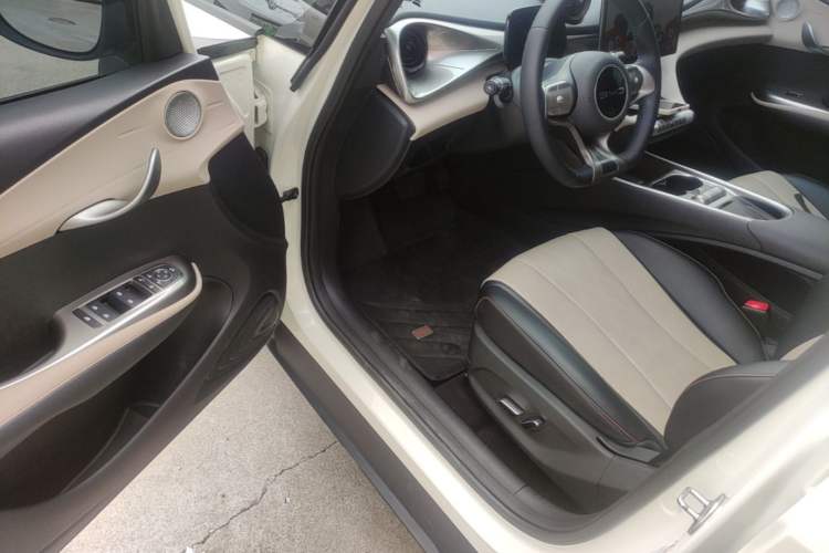 Used BYD Dolphin 2024 Honor Edition 420km Fashion Version Driver Seat