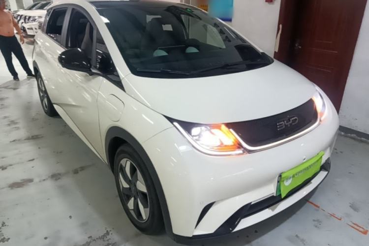Used BYD Dolphin 2024 Honor Edition 420km Fashion Version Front Right 45 Deg
