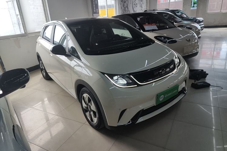 Used BYD Dolphin 2024 Honor Edition 420km Fashion Version Front Right 45 Deg