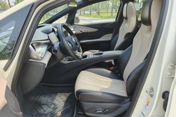 Used BYD Dolphin 2024 Honor Edition 420km Fashion Version Interior 2