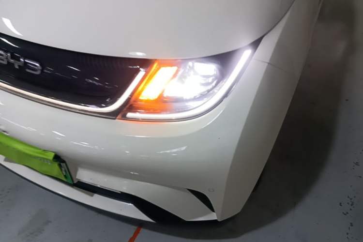 Used BYD Dolphin 2024 Honor Edition 420km Fashion Version Left Front Headlight