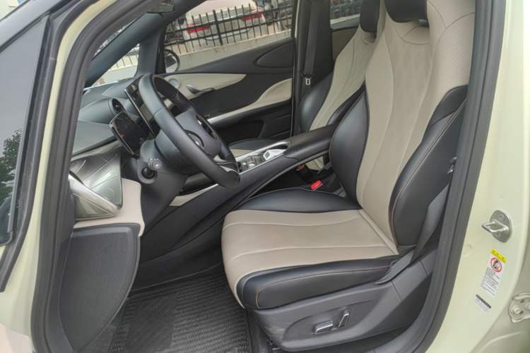Used BYD Dolphin 2024 Honor Edition 420km Fashion Version Left Front Seat