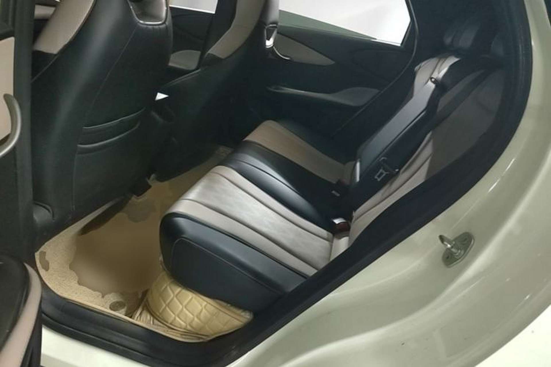 Used BYD Dolphin 2024 Honor Edition 420km Fashion Version Left Rear Seat