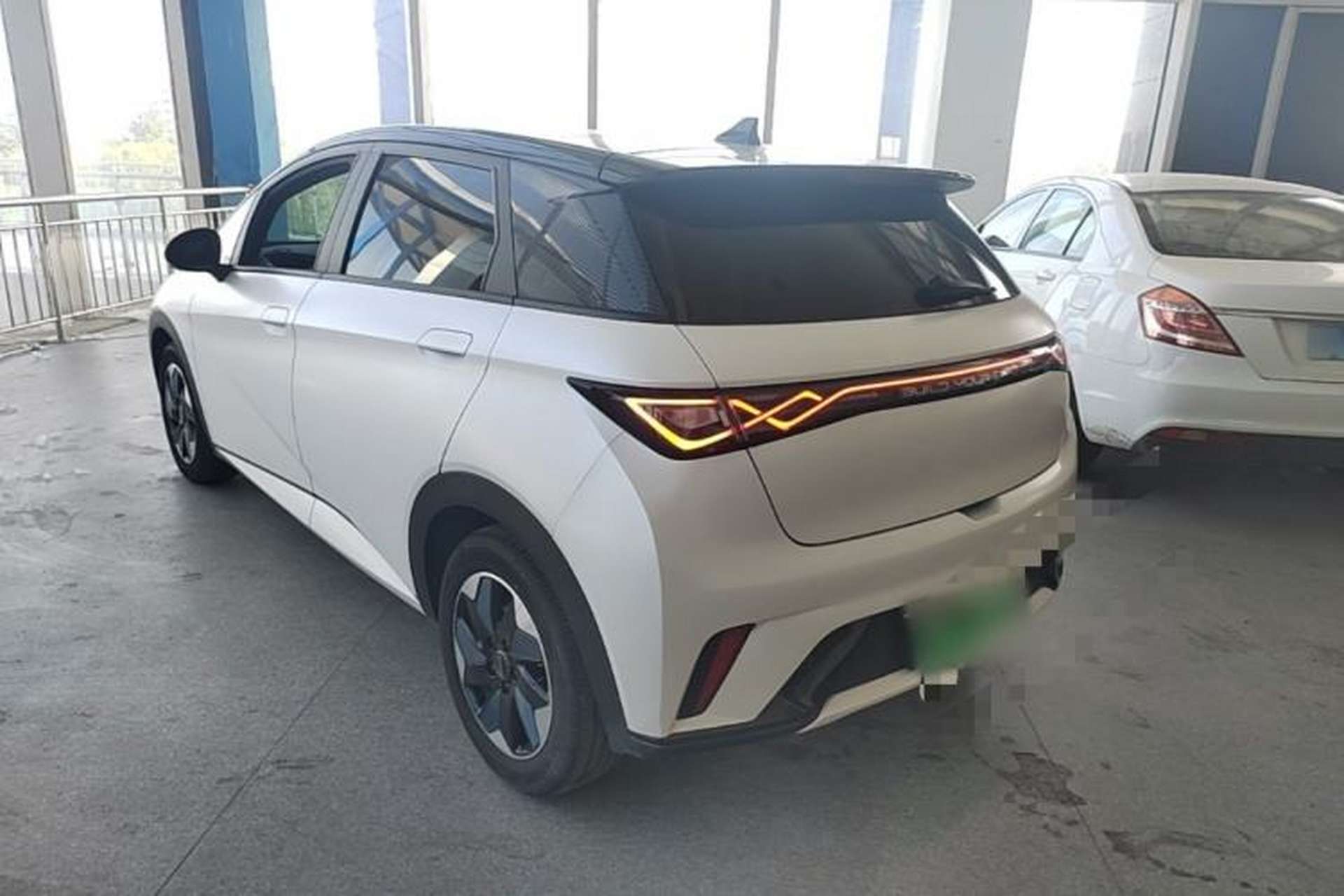 Used BYD Dolphin 2024 Honor Edition 420km Fashion Version Rear Left 45 Deg