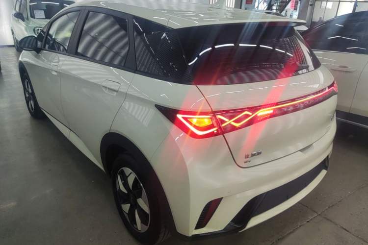 Used BYD Dolphin 2024 Honor Edition 420km Freedom Version Rear Left 45 Deg