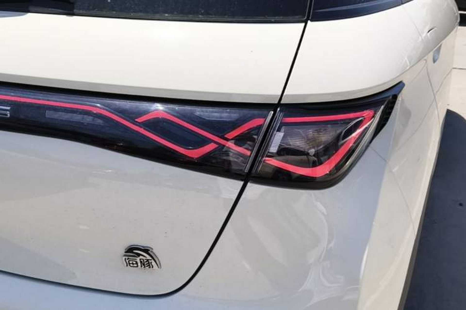 Used BYD Dolphin 2024 Honor Edition 420km Freedom Version Right Rear Taillight