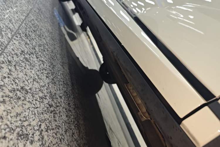 Used BYD Dolphin 2024 Honor Edition 420km Freedom Version Right Side Sill