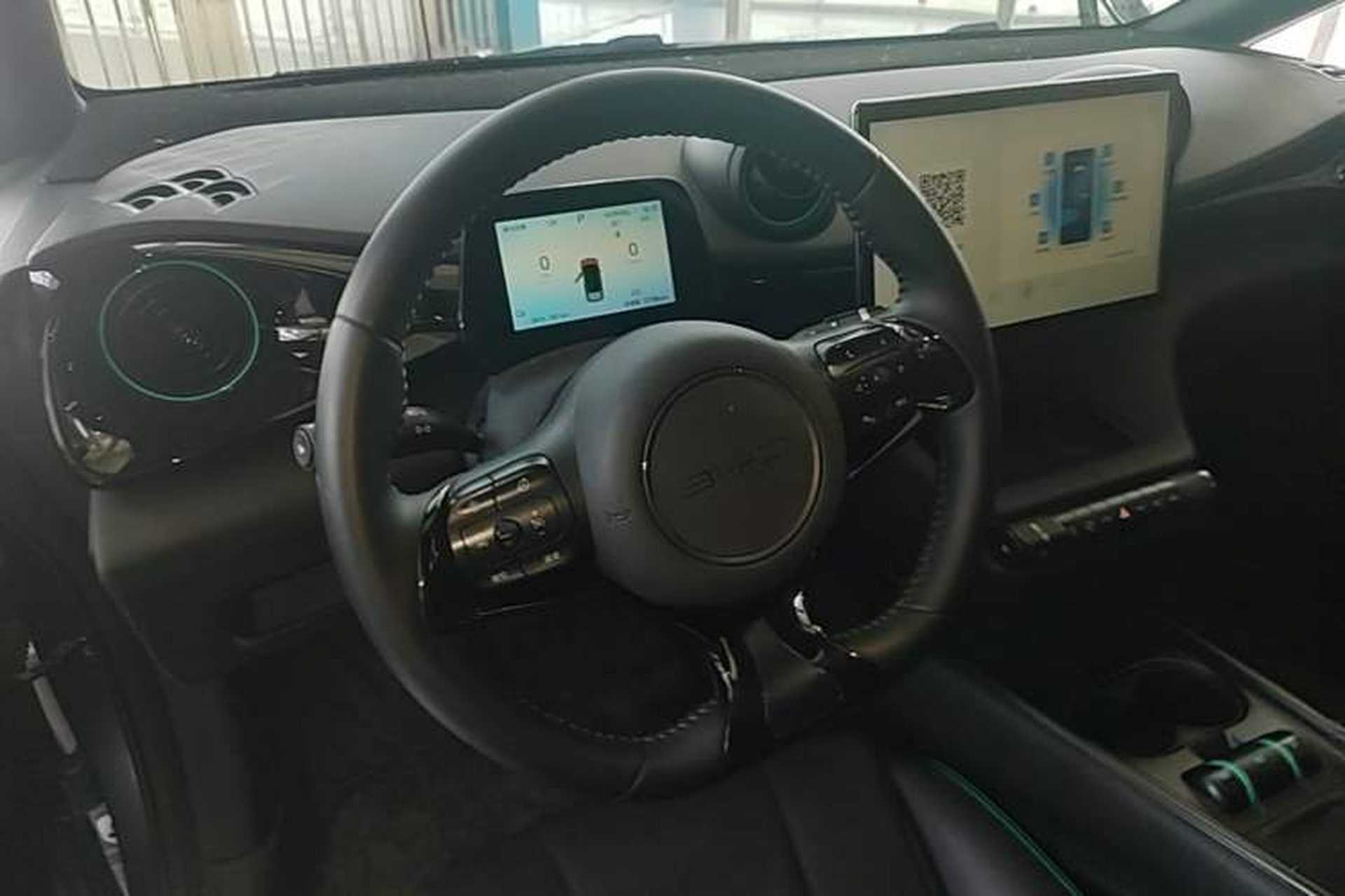 Used BYD Dolphin 2024 Honor Edition 420km Fashion Version Steering Wheel