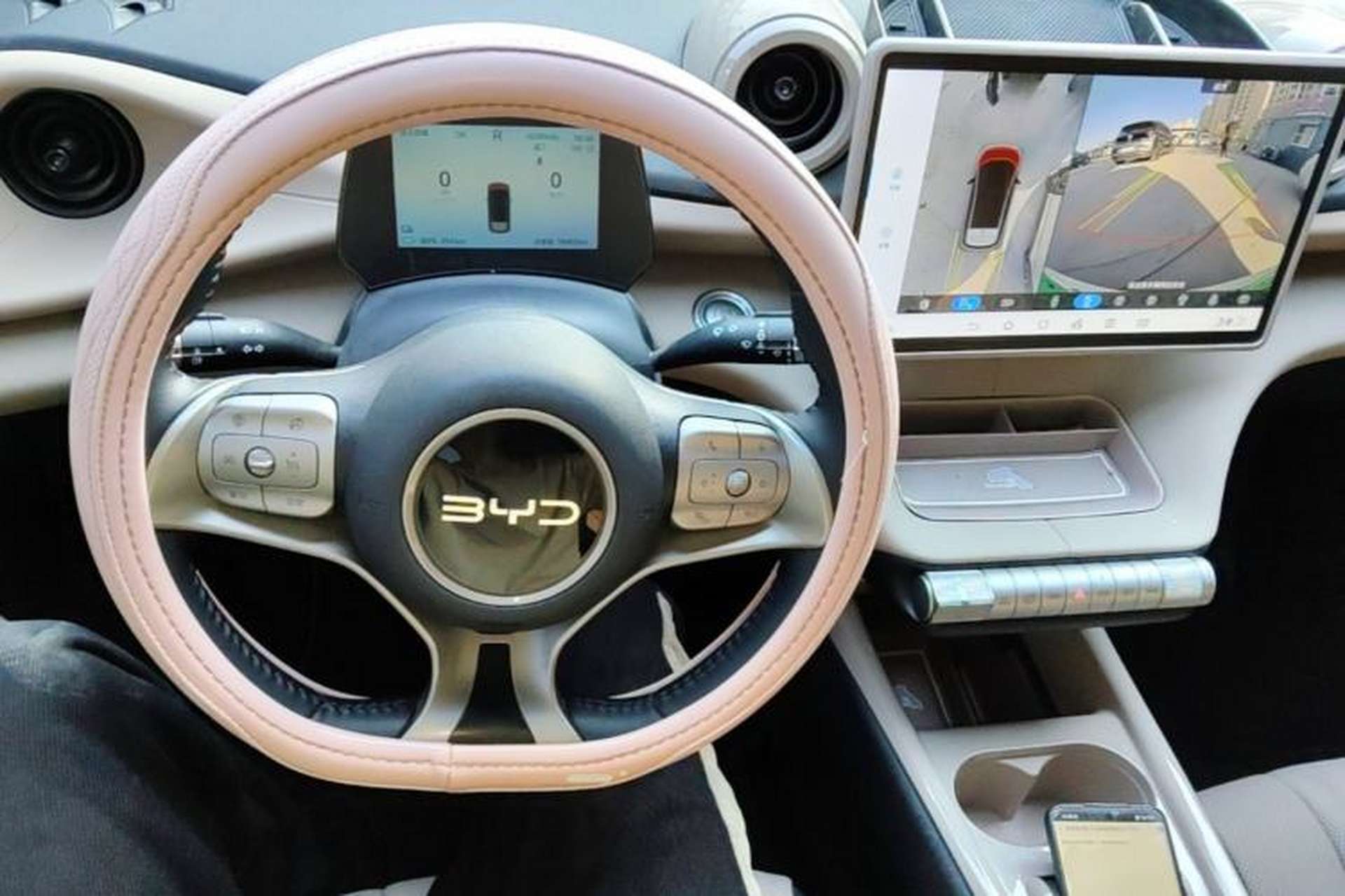 Used BYD Dolphin 2024 Honor Edition 420km Freedom Version Steering Wheel