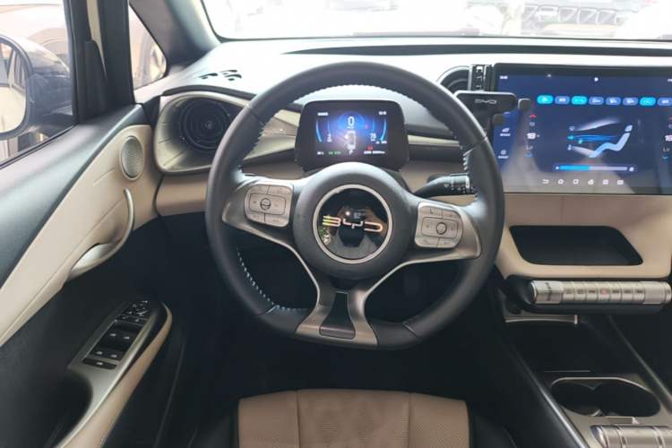 Used BYD Dolphin 2024 Honor Edition 420km Fashion Version Steering Wheel