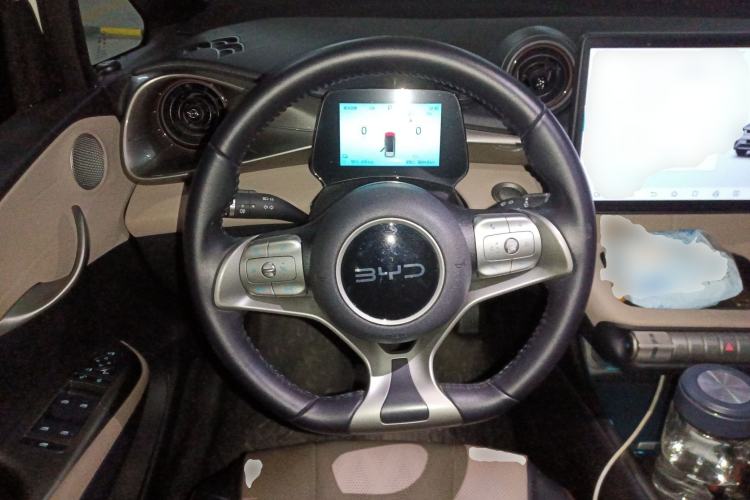 Used BYD Dolphin 2024 Honor Edition 420km Fashion Version Steering Wheel