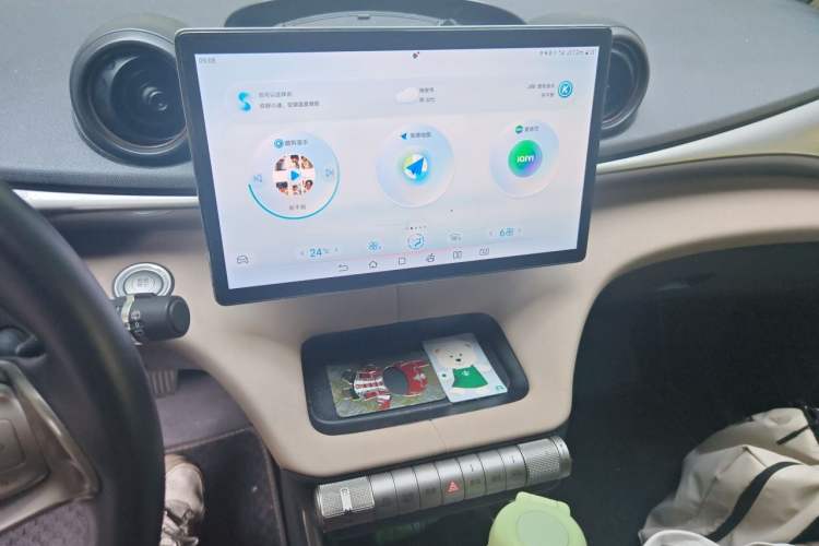 Used BYD Dolphin 2024 Honor Edition 420km Fashion Version Audio And AC Panel