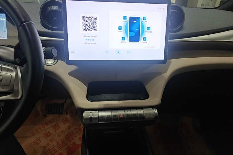 Used BYD Dolphin 2024 Honor Edition 420km Fashion Version Audio And AC Panel