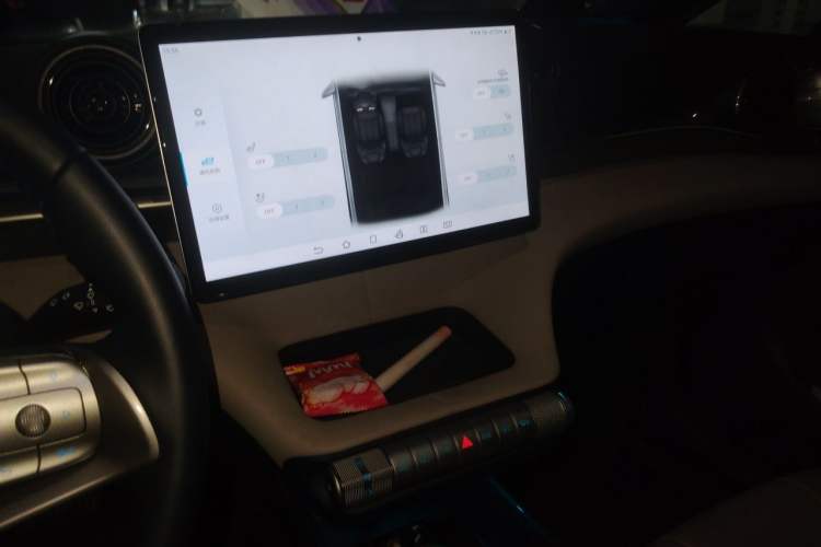 Used BYD Dolphin 2024 Honor Edition 420km Fashion Version Audio And AC Panel