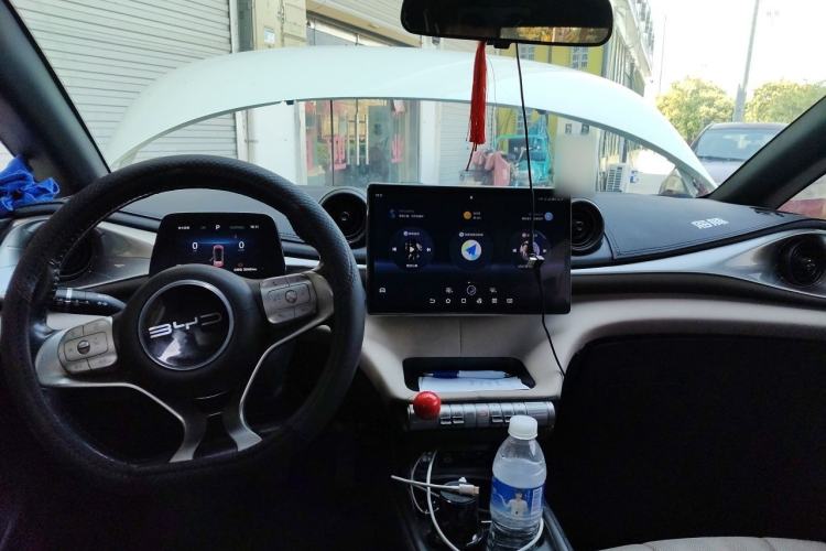 Used BYD Dolphin 2024 Honor Edition 420km Freedom Version Center Console