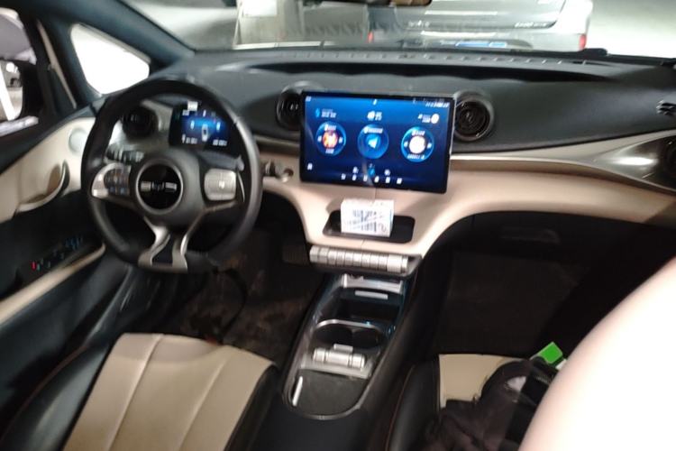 Used BYD Dolphin 2024 Honor Edition 420km Freedom Version Center Console