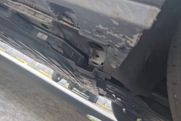 Used BYD Dolphin 2024 Honor Edition 420km Fashion Version Chassis Front Right