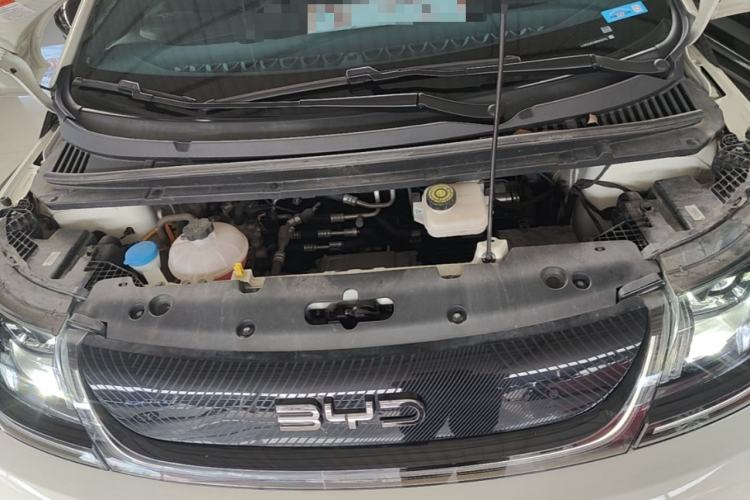 Used BYD Dolphin 2024 Honor Edition 420km Fashion Version Engine Bay