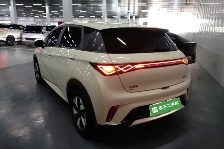 Used BYD Dolphin 2024 Honor Edition 420km Freedom Version Exterior 2
