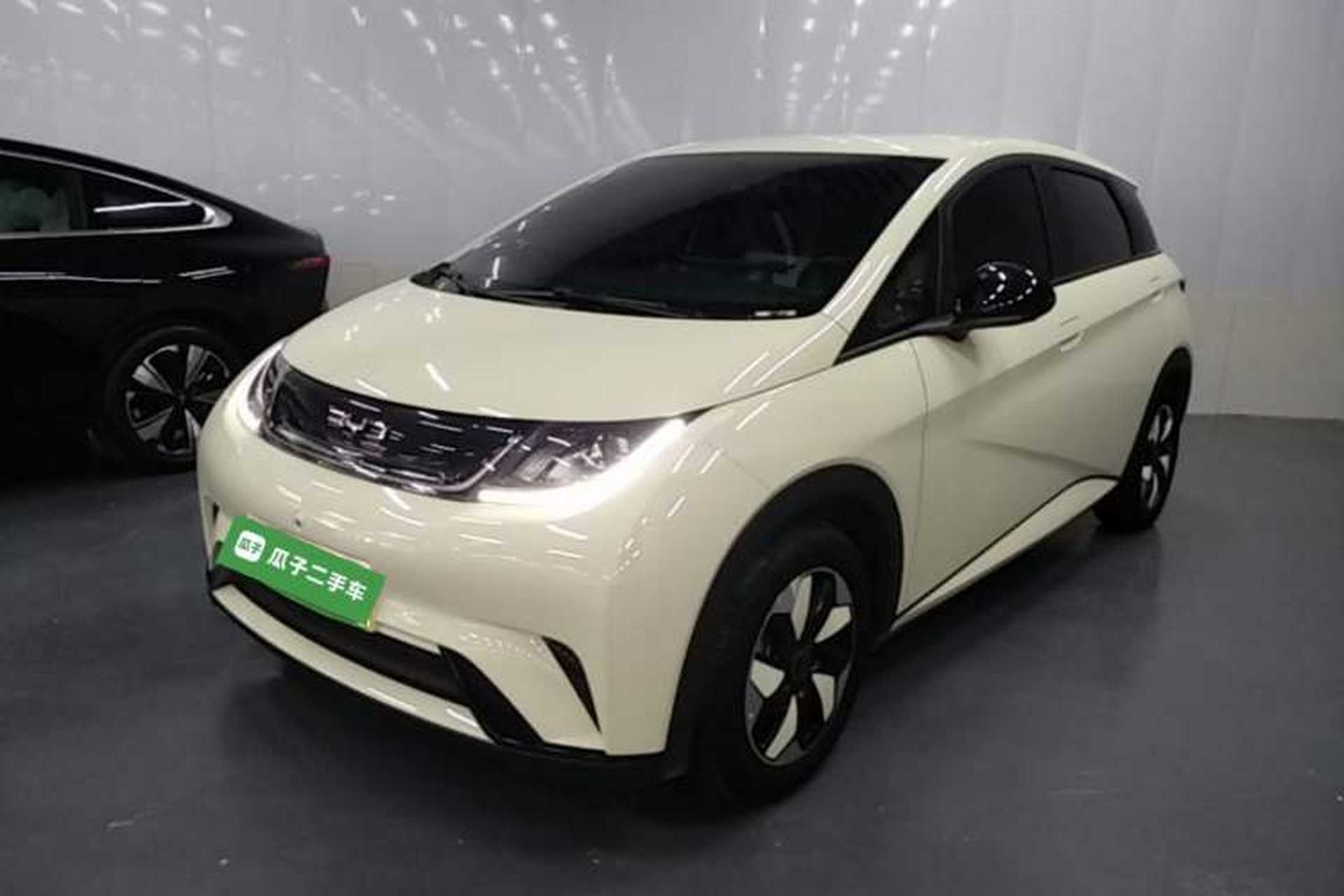 Used BYD Dolphin 2024 Honor Edition 420km Freedom Version Front Left 45 Deg