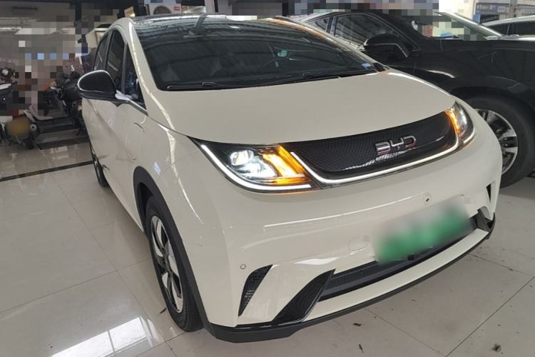 Used BYD Dolphin 2024 Honor Edition 420km Fashion Version Front Right 45 Deg