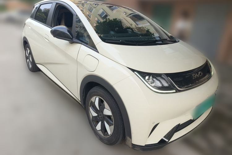Used BYD Dolphin 2024 Honor Edition 420km Fashion Version Front Right 45 Deg