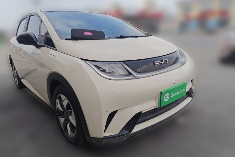 Used BYD Dolphin 2024 Honor Edition 420km Fashion Version Front Right 45 Deg