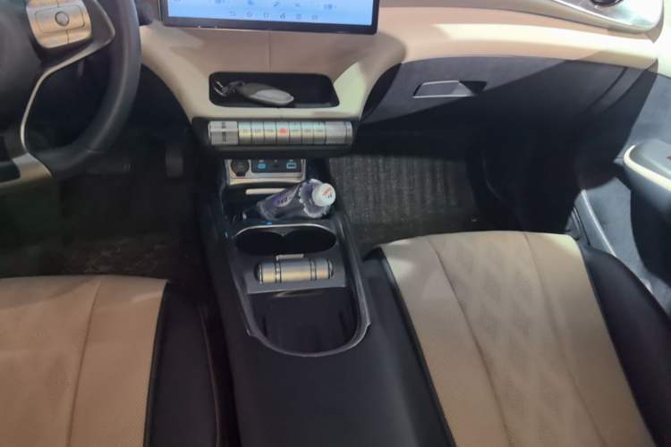 Used BYD Dolphin 2024 Honor Edition 420km Fashion Version Gear Lever