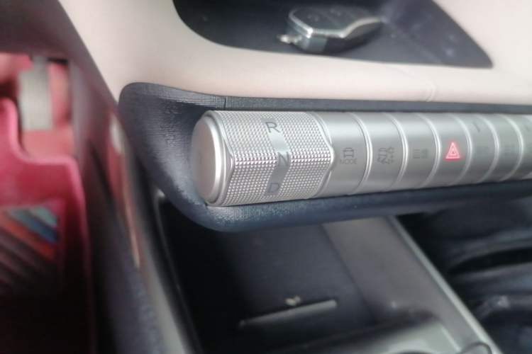Used BYD Dolphin 2024 Honor Edition 420km Freedom Version Gear Lever