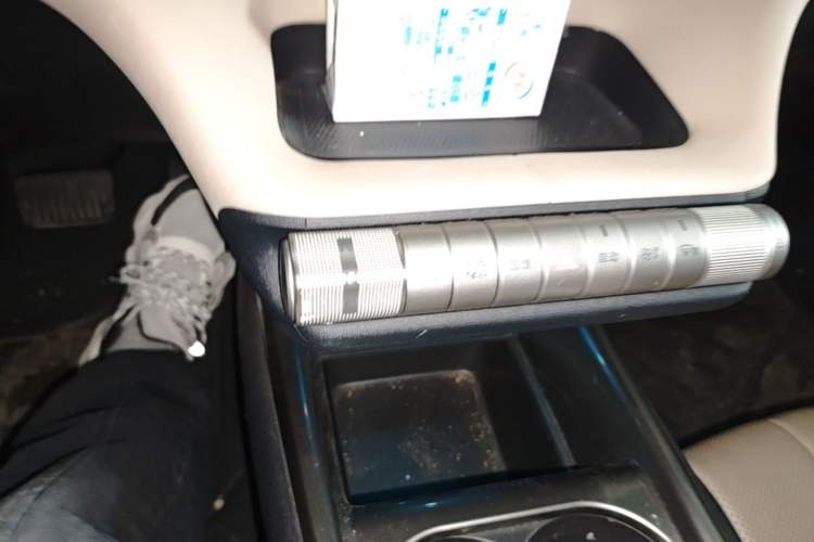 Used BYD Dolphin 2024 Honor Edition 420km Freedom Version Gear Lever