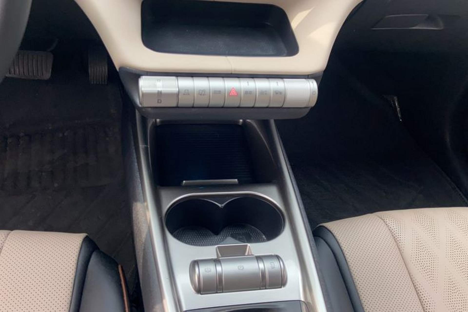 Used BYD Dolphin 2024 Honor Edition 420km Fashion Version Gear Lever